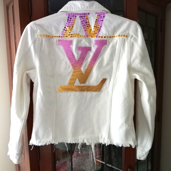 Lucky Brand Jackets & Blazers - Lucky Brand white jean jacket with Designer embellishments LV size SP B9